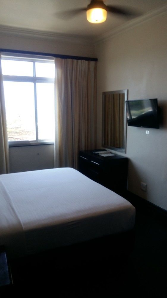 Parade Hotel