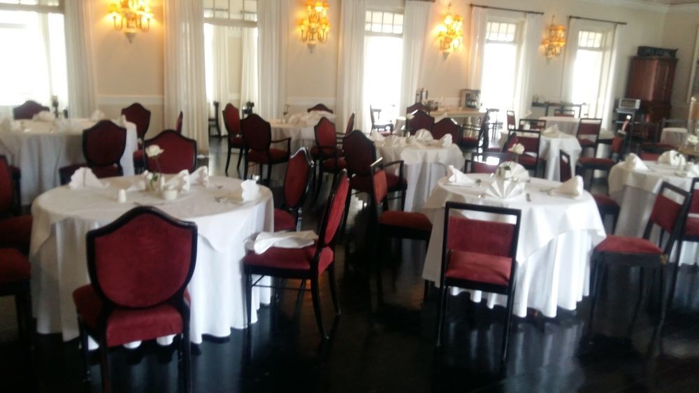 Parade Hotel